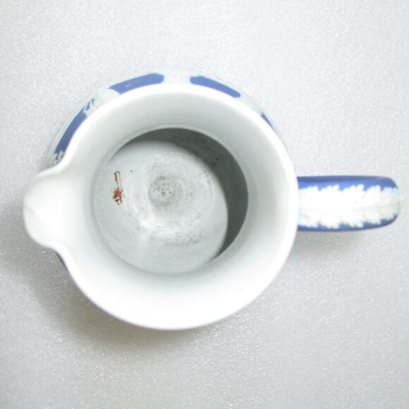 ANTIQUE WEDGWOOD "ETRUSCAN" PITCHER - Picture 6 of 16